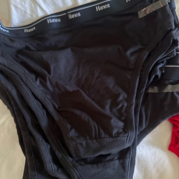 Hanes Black Boxer Briefs lot of 8 black and 4 red. Not worn. NICE - Picture 2 of 4